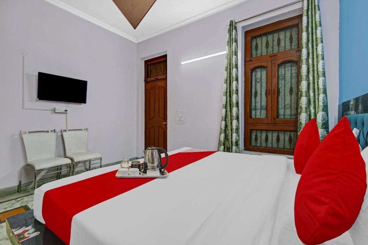 Oyo Galaxy Plaza Hotell Ghaziabad Eksteriør bilde